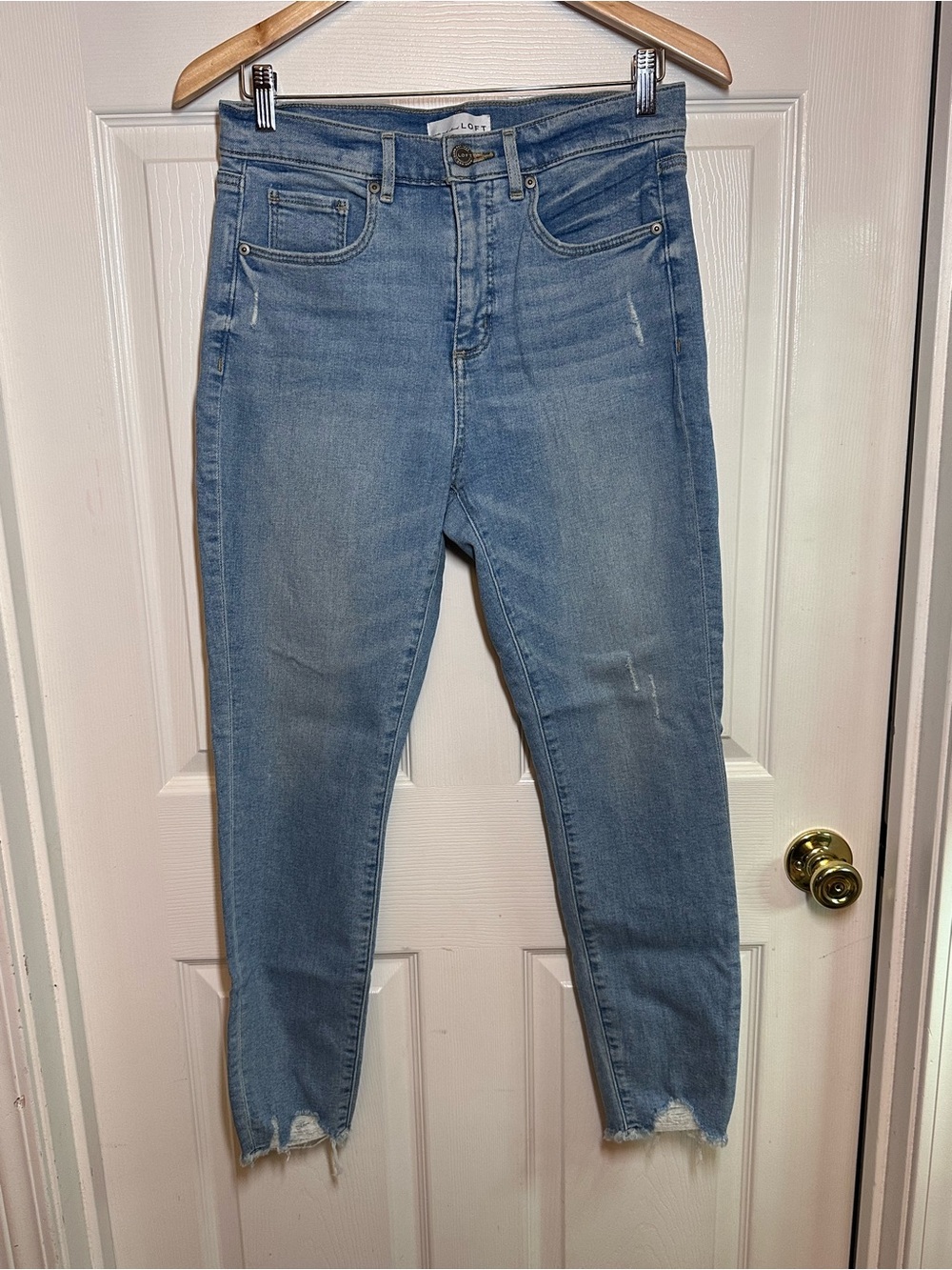 LOFT High Waist Skinny Jeans Size 29/8 Light Wash Distressed Raw Hem Denim